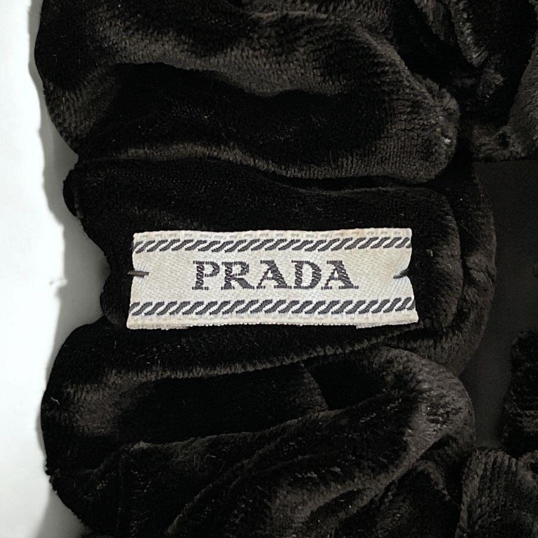 美品 PRADA プラダ ベロア シュシュ ヘアゴム　ヘアーアクセサリー　黒