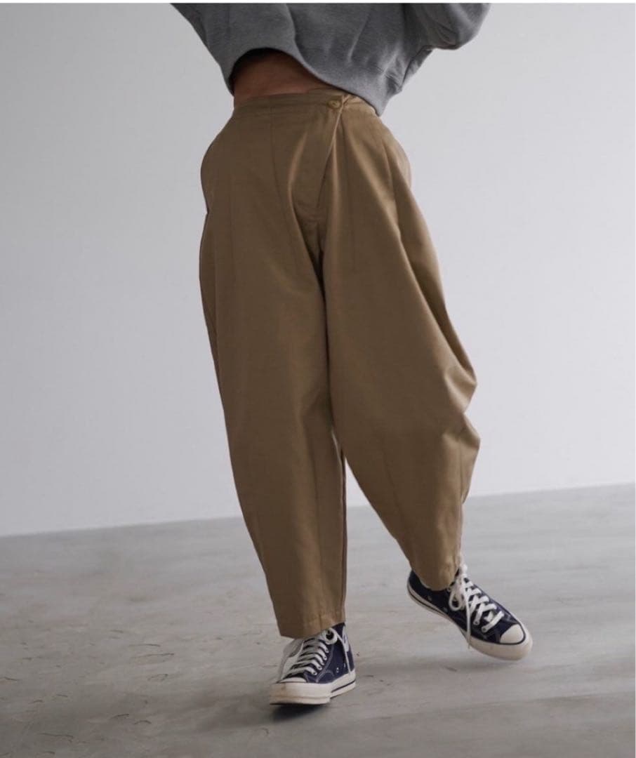 Nala Cocoon chino pants ナラコクーンチノパンツMサイズ