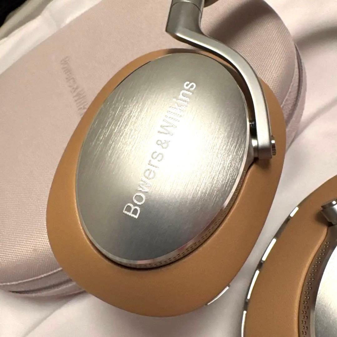 【使用回数3回】Bowers & Wilkins PX8 タン 箱・付属品完備