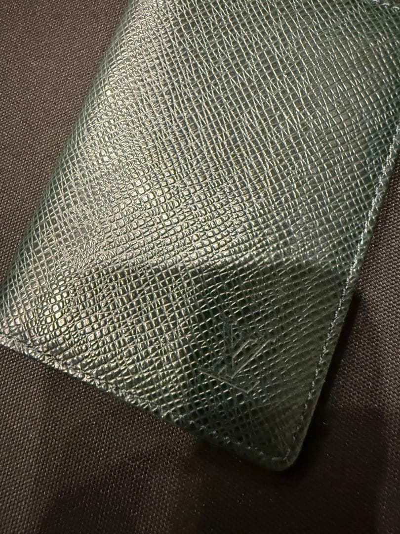 ルイ・ヴィトン☆モスグリーンケース、カードケース