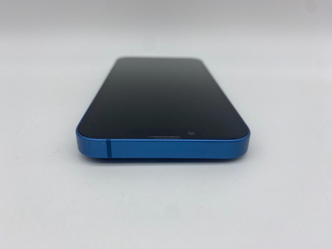 096 ほぼ新品未使用★iPhone13mini 256GB ブルーbt100