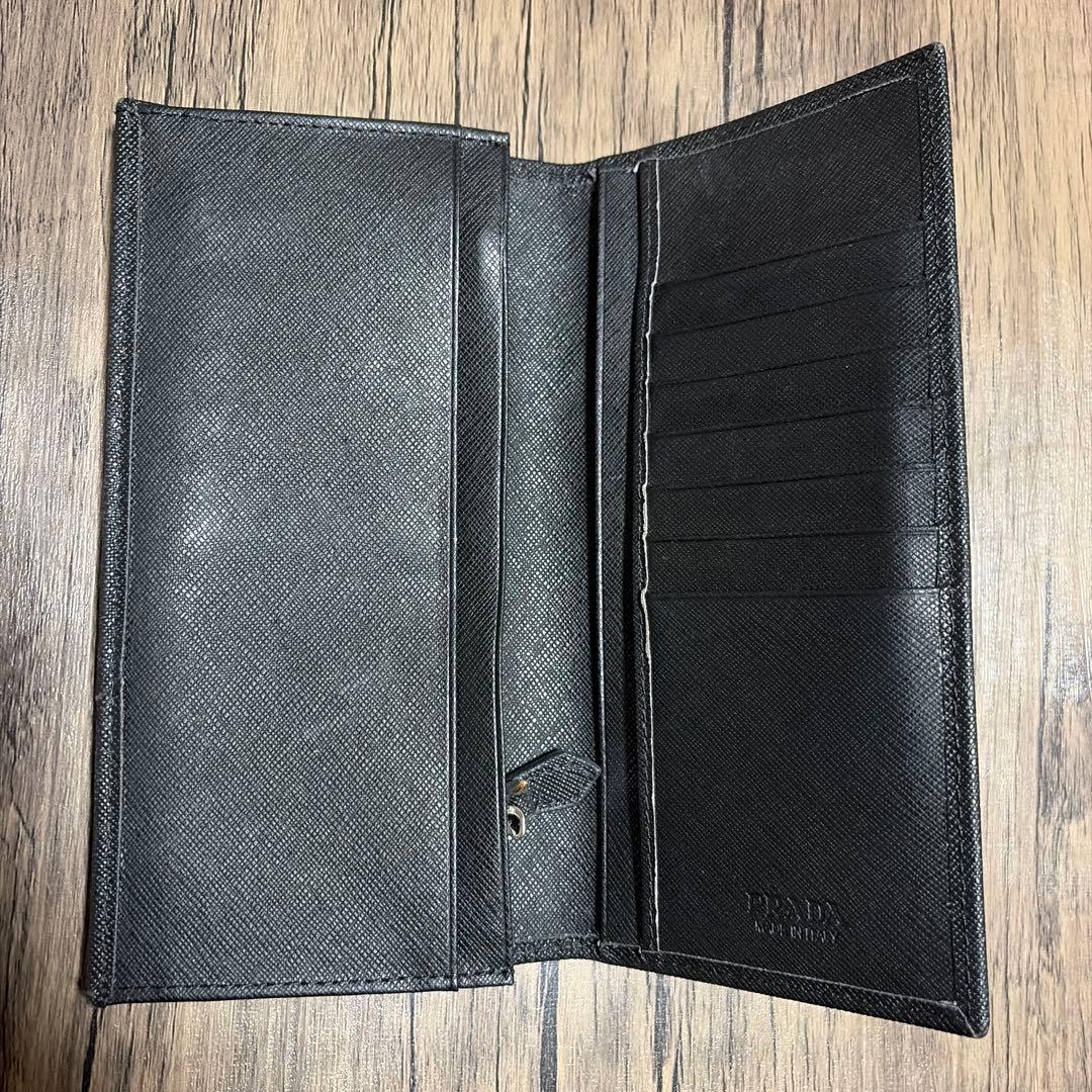 PRADA ブラックナイロン長財布