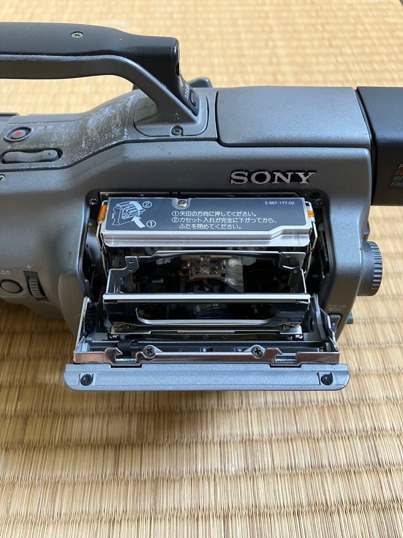SONY DCR-VX1000 ビデオカメラ 取説有り ジャンク