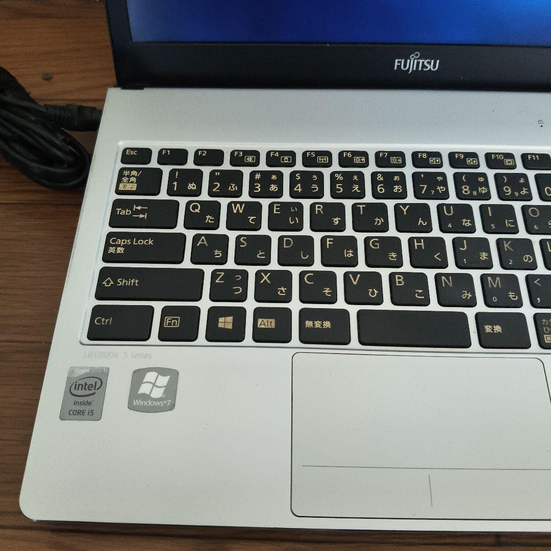 富士通　FMVS1004 LIFEBOOK　S904