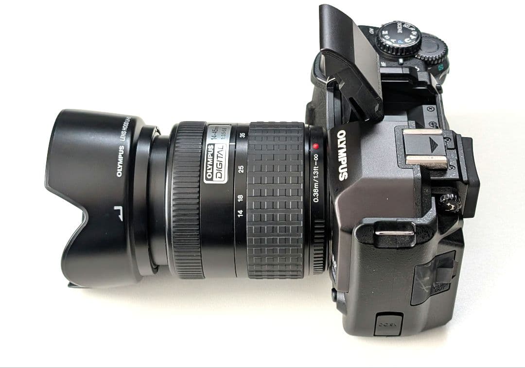OLYMPUS E-300 レンズ付き ショット数少 Kodak CCD搭載