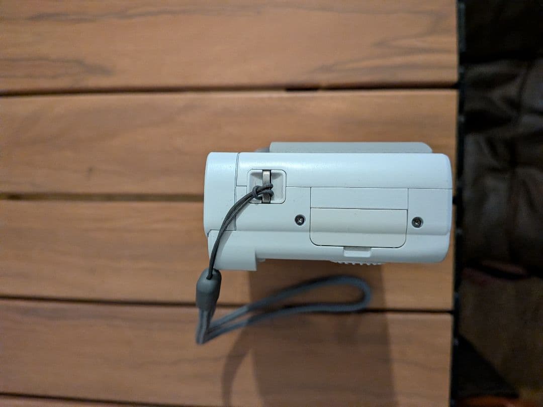 LUMIX TZ99ホワイト 光学30倍ズーム コンパクトカメラ