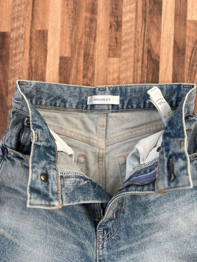 美品　MOUSSY MVS FLARE フレアデニム ライトブルー 23