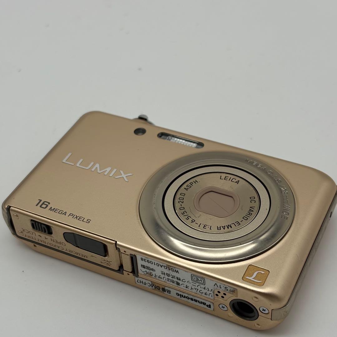 Panasonic LUMIX DMC-FH7 16MP コンパクトデジカメ