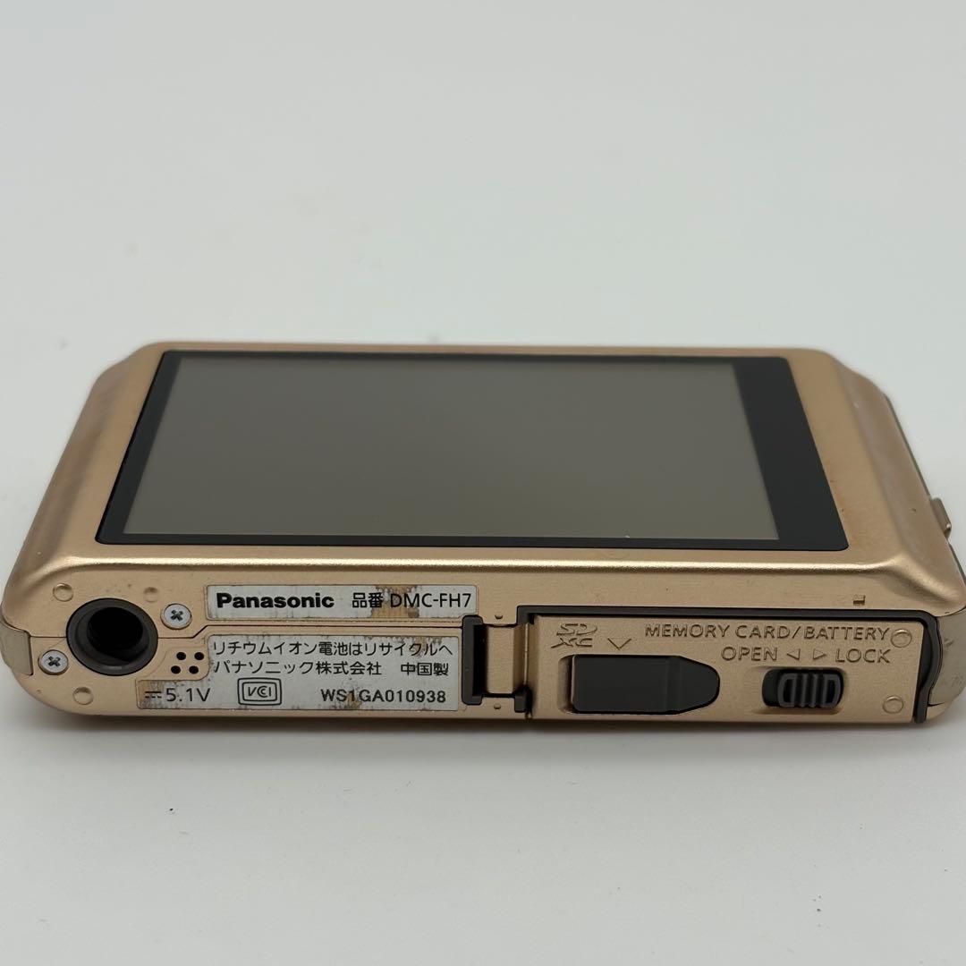 Panasonic LUMIX DMC-FH7 16MP コンパクトデジカメ