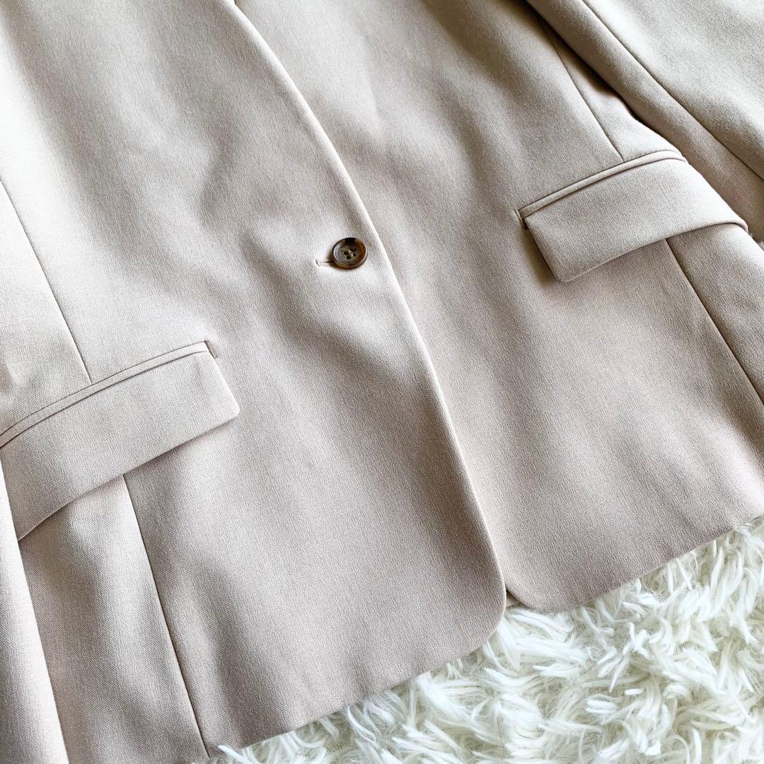 プラステ セットアップ ノーカラー ベージュ パンツ ストレッチ　S