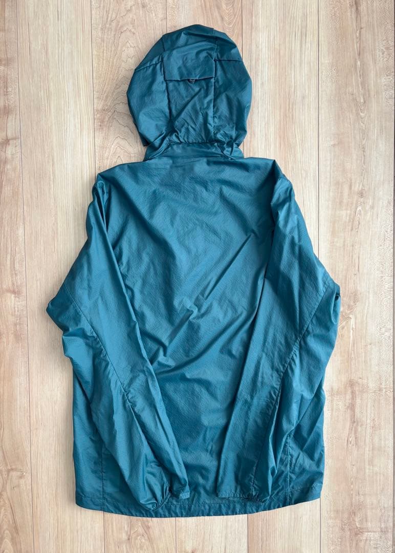 Patagonia フーディニジャケット Mサイズ　SP25