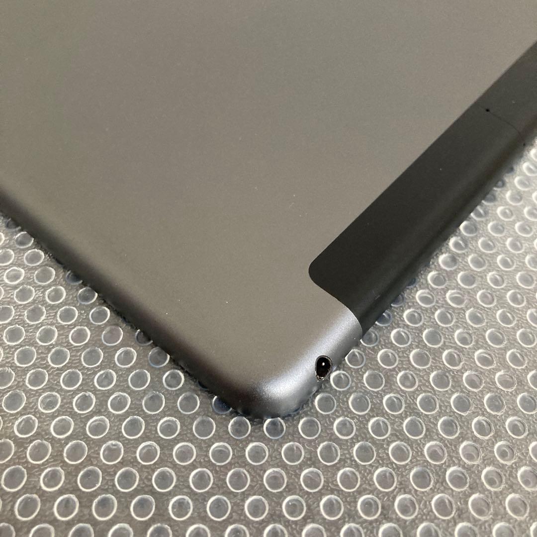 3729【早い者勝ち】電池ほぼ新品☆iPad8第8世代32GB SIMフリー☆