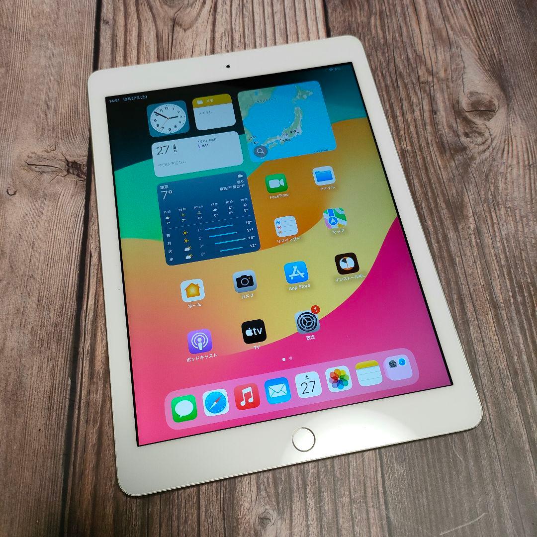 iPad 第6世代 32GB SIMフリー 美品