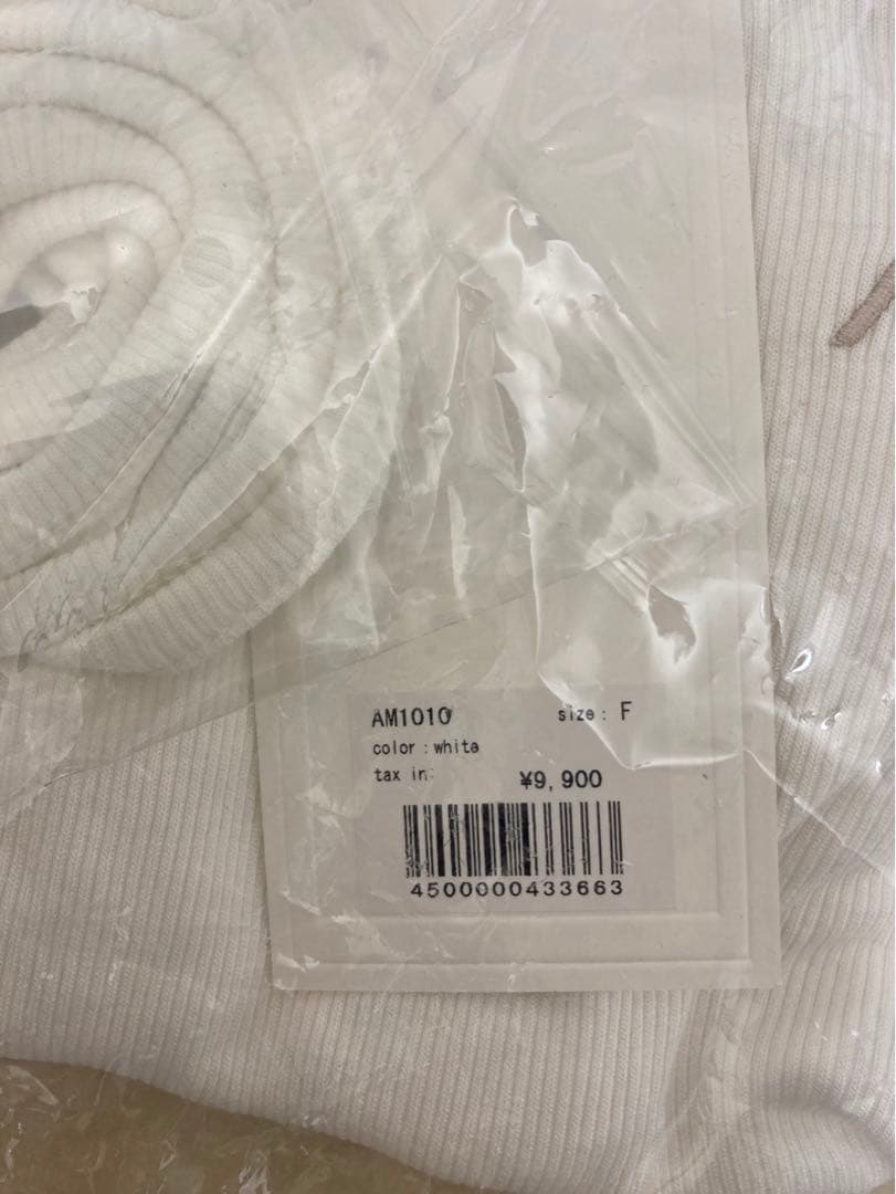 新品未使用andmary Ravi fur tops WHITE