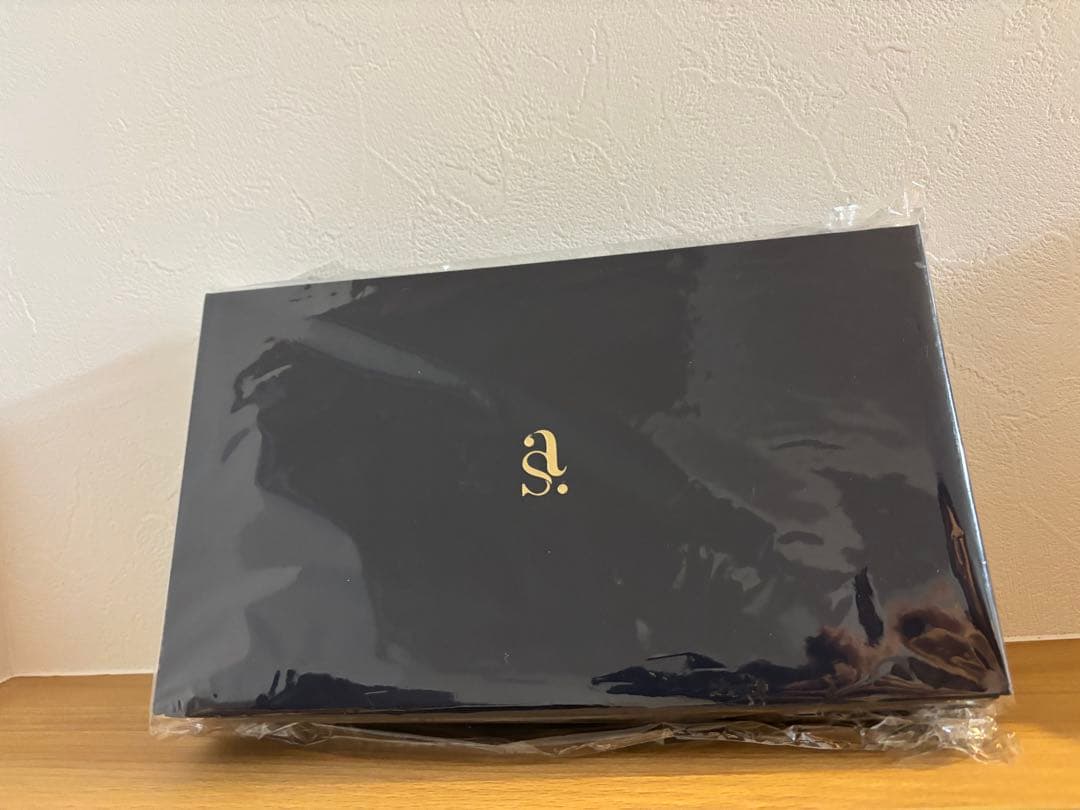 【新品未開封】鈴木亜美さんiPhone15ケース