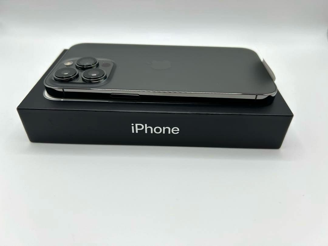 【新品未使用】iPhone 13 Pro 256GB グラファイト