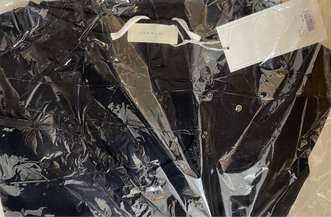 トップス andmary Hein ribbon knit tops / black