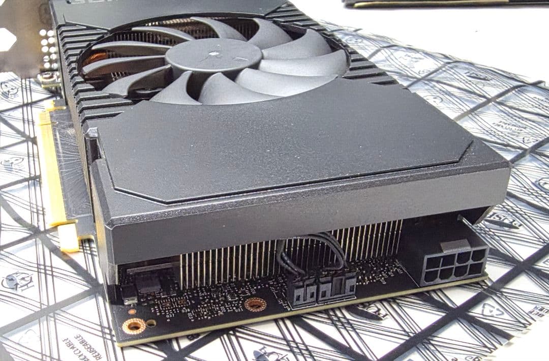 GEFORCE RTX2060 6GB 中古品