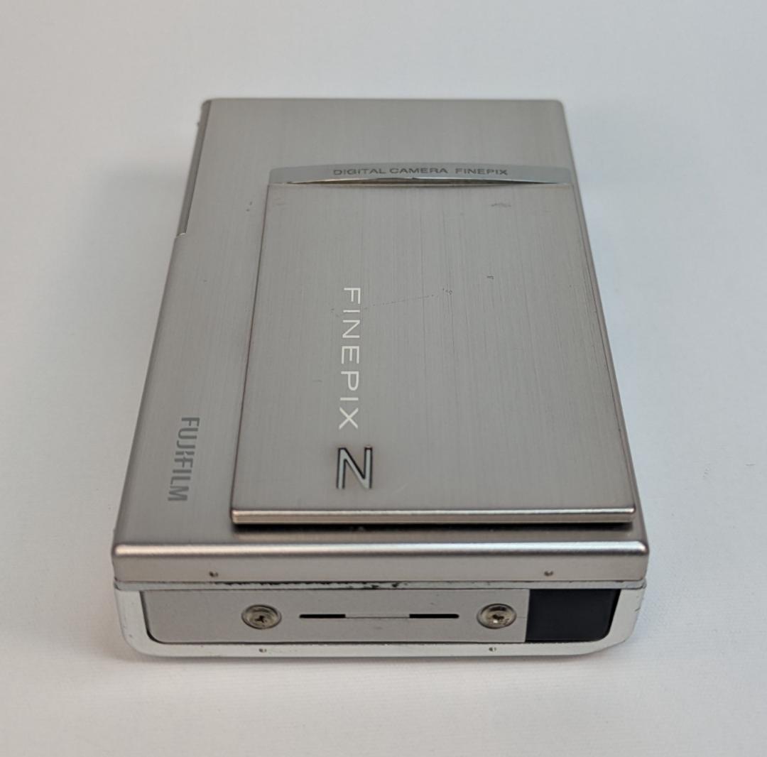 FUJIFILM FinePix Z200fd コンパクトデジタルカメラ