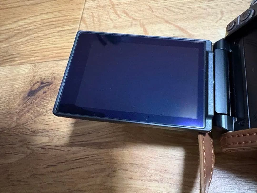 Nikon ミラーレス一眼カメラ Z fc シルバー 保護ケース付き