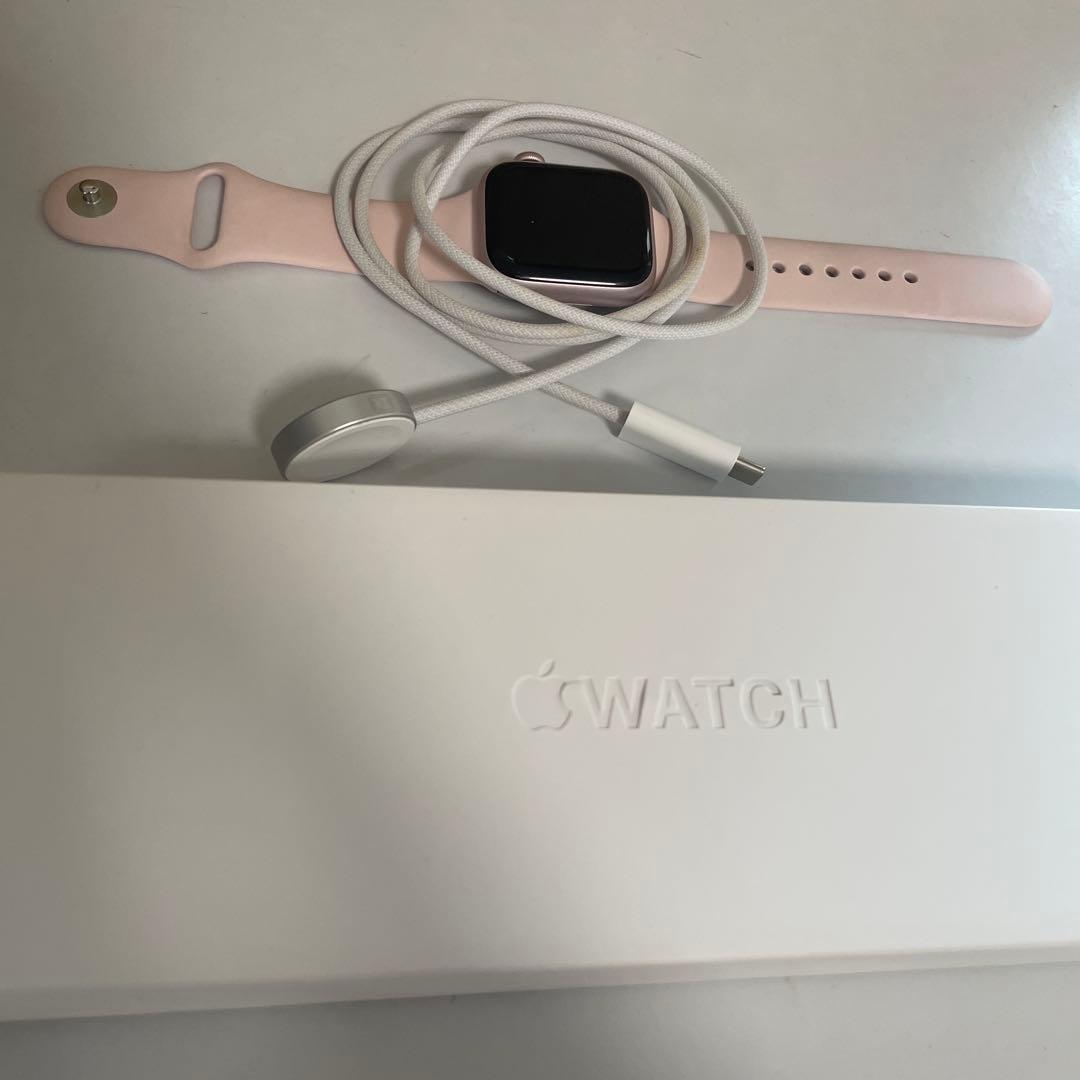 アップルウォッチ8 GPS Cellularモデル41mm