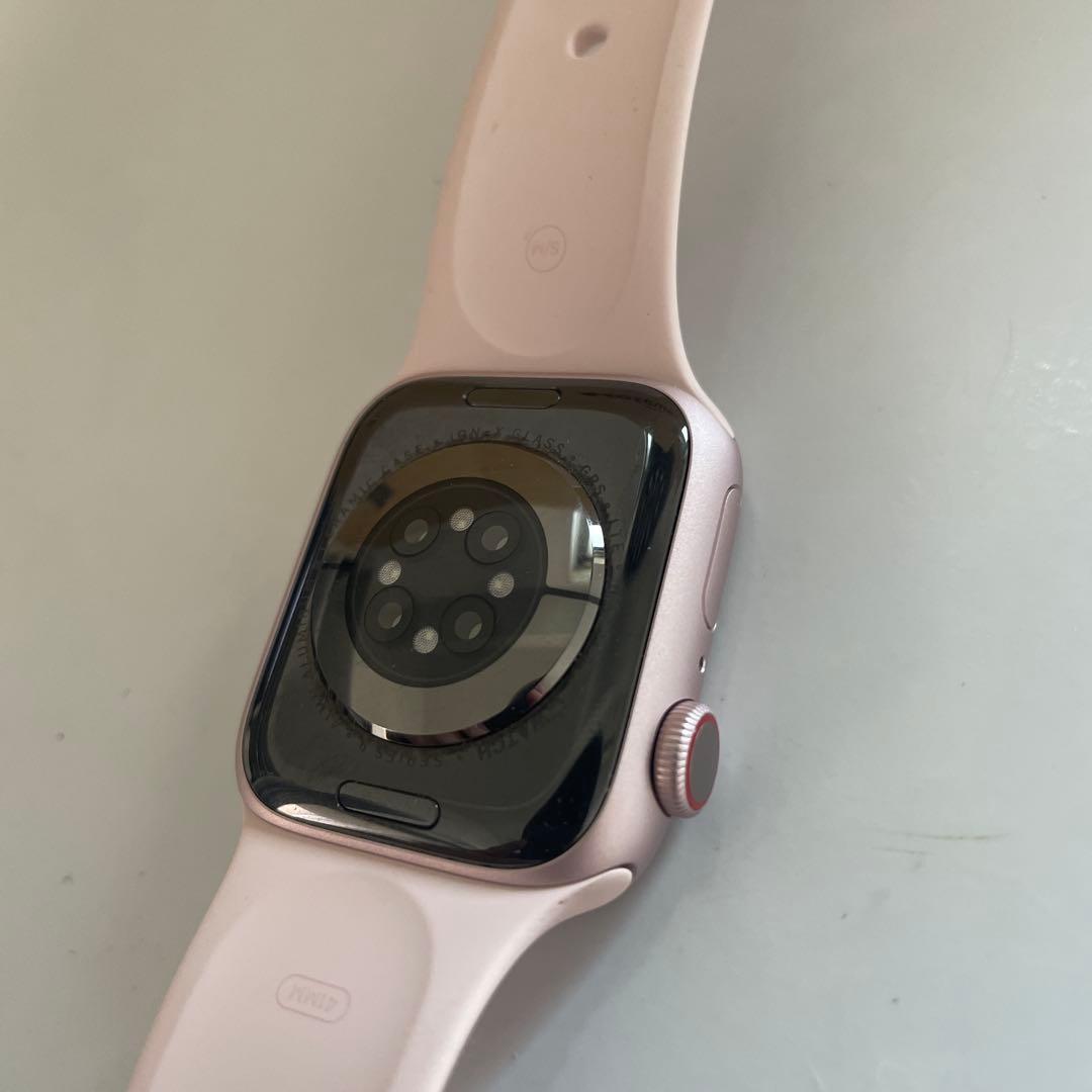 アップルウォッチ8 GPS Cellularモデル41mm