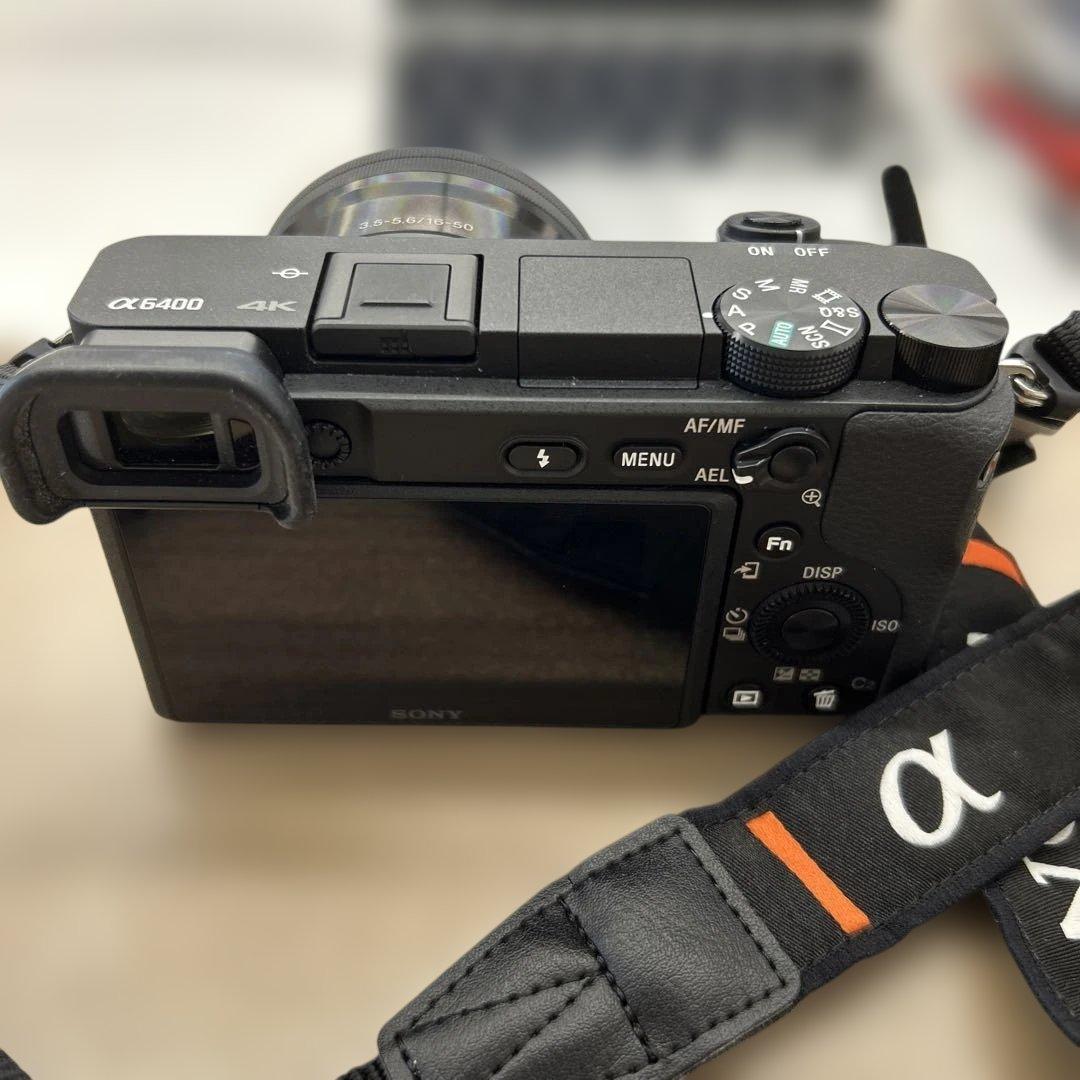 SONY α6400 ミラーレス一眼 本体とレンズ