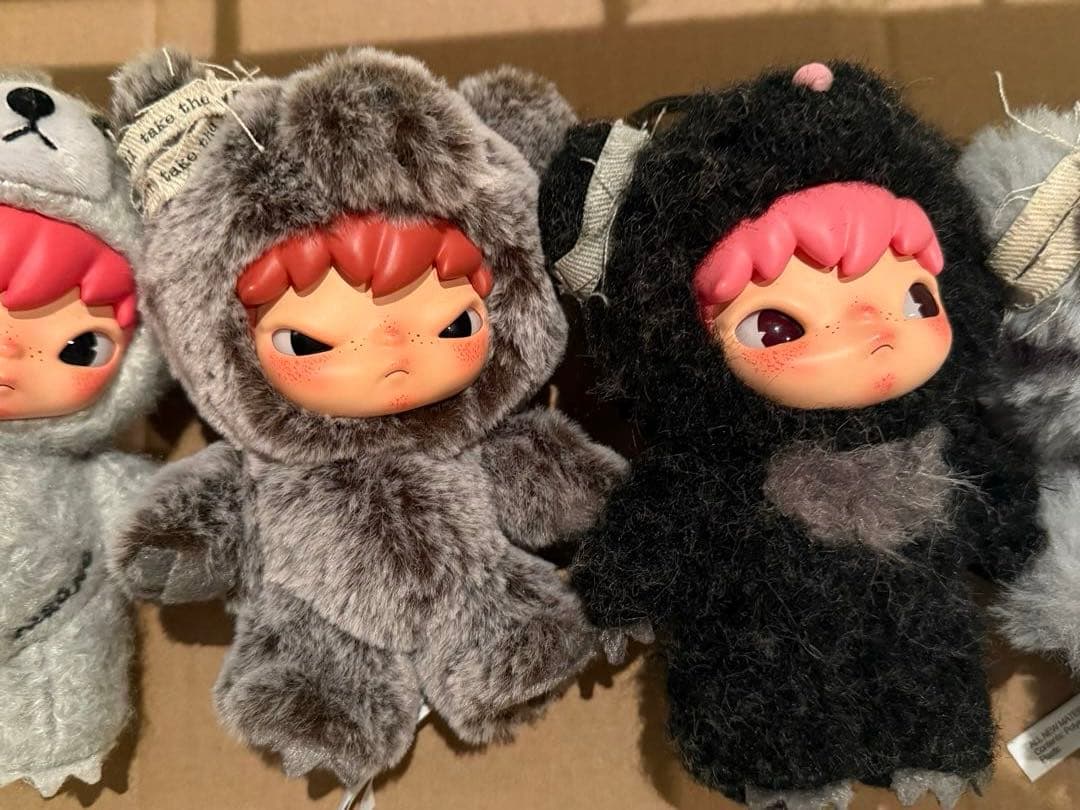 POPMART Hirono Road Journal ぬいぐるみペンダント