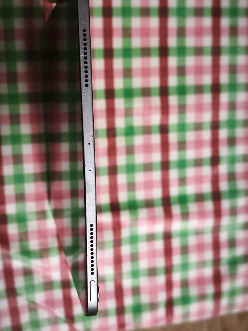 美品iPad Pro11インチWI-FIモデル (第1世代) 64GB グレイ