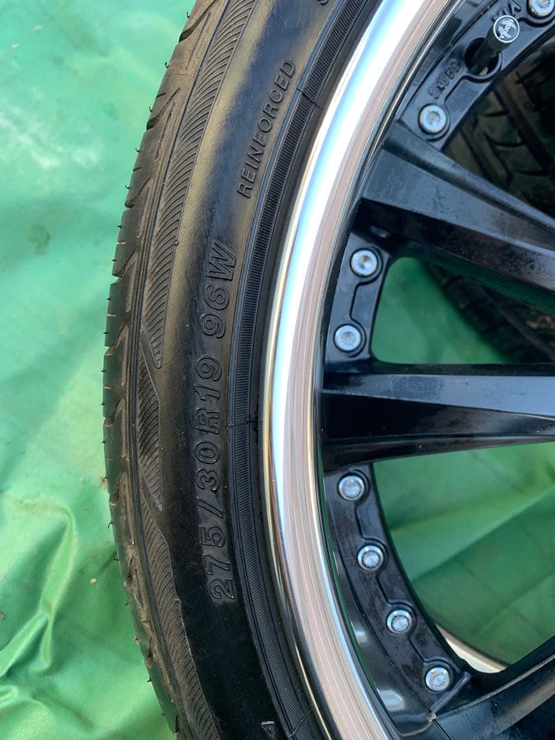 ヴィエナメリージア 275/30R19 2本と245\35r19 2本　　美品