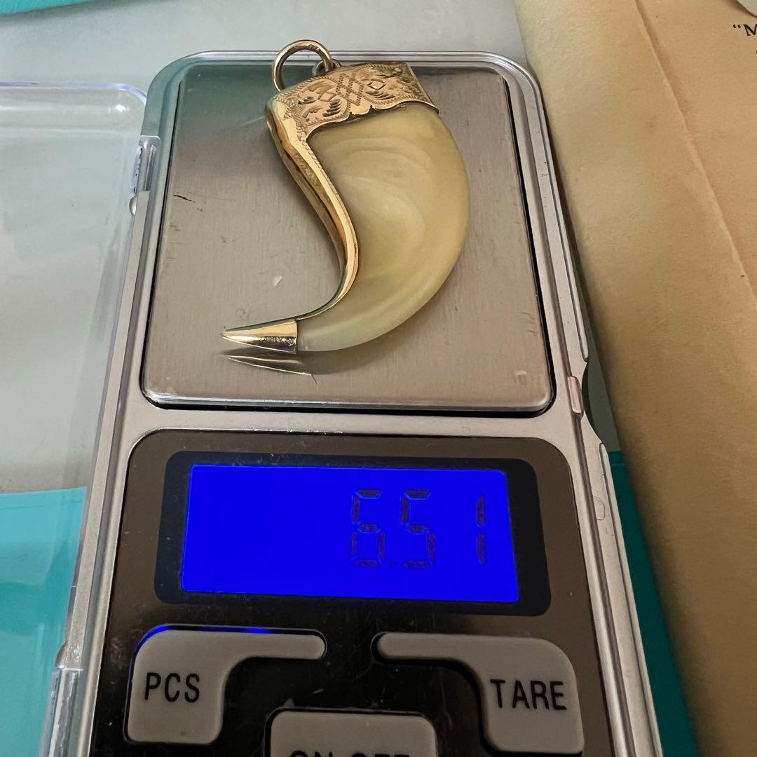 希少　k18イギリスアンティークネックレスペンダント　爪形ペンダント