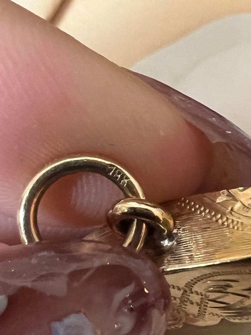 希少　k18イギリスアンティークネックレスペンダント　爪形ペンダント