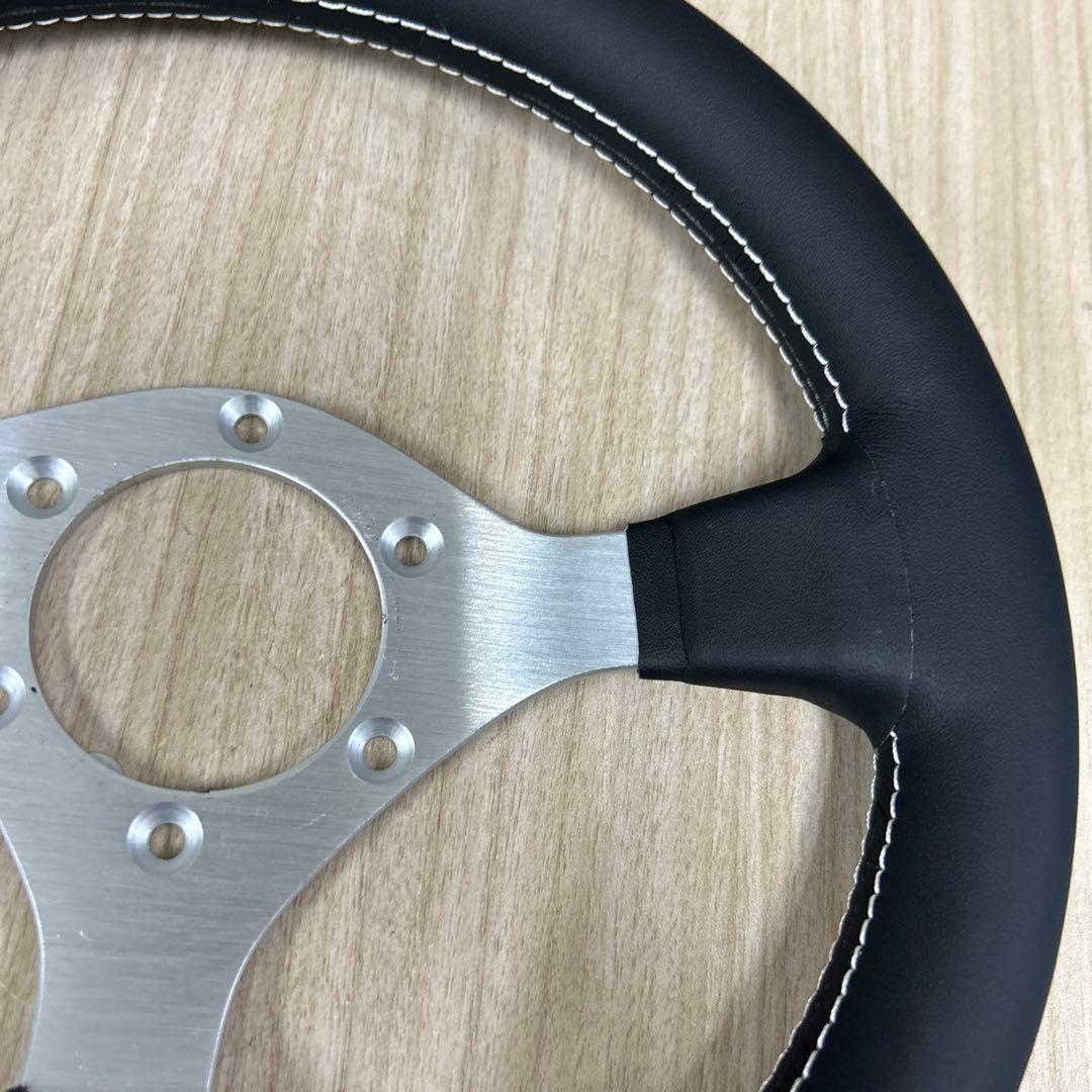 28パイ　3スポーク ステアリング ハンドル 本体