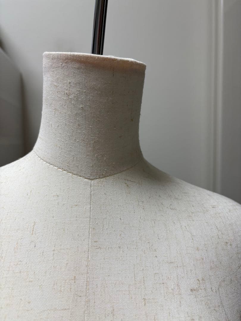 トルソー マネキン　女性用 ウィメンズ　洋裁道具　ショップ　台付　全身