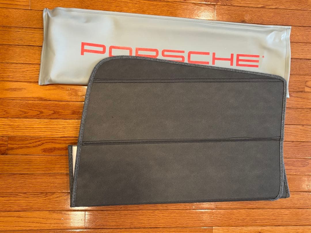 Porsche サンシェード ロゴ入り シルバー