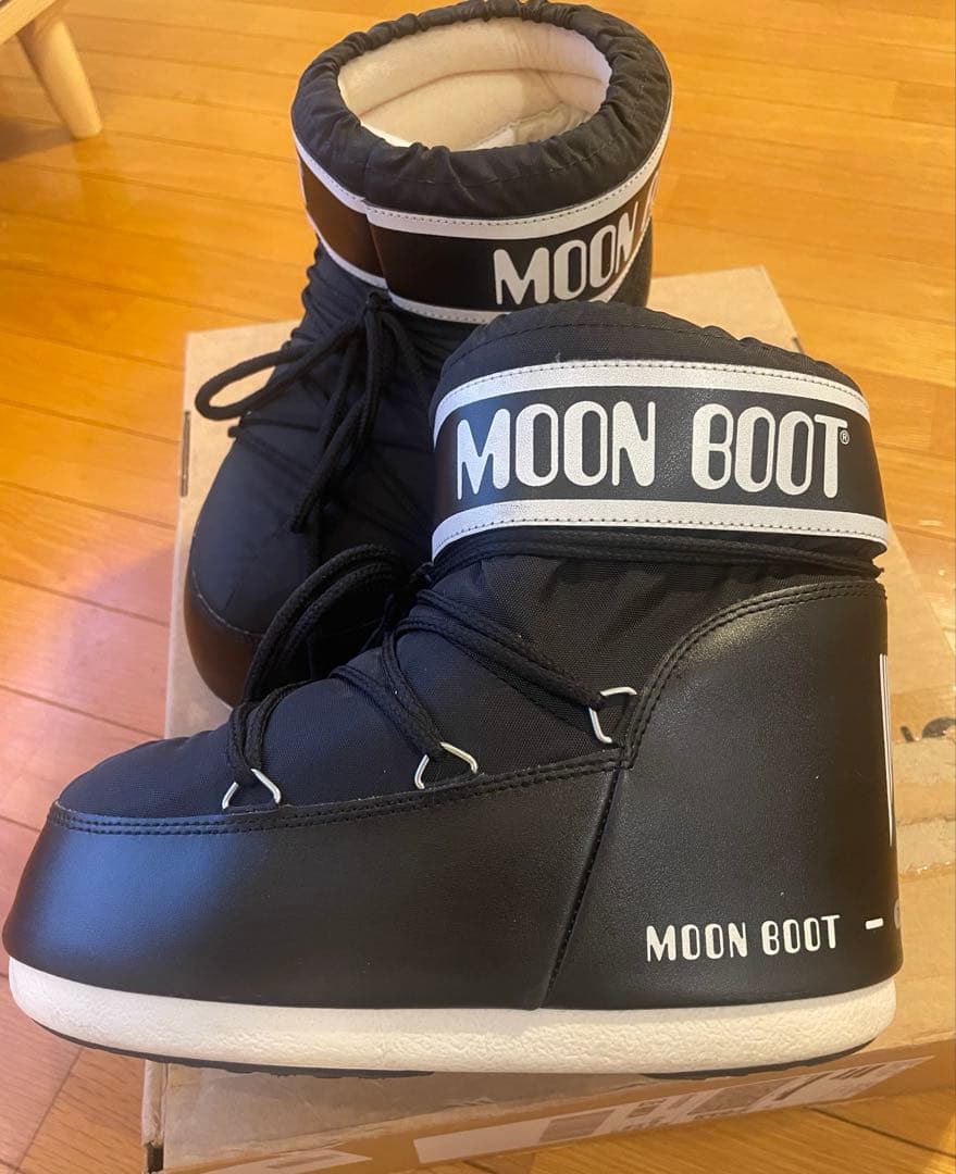 MOON BOOT　ICON LOW BLACK NYLON BOOTSブラック