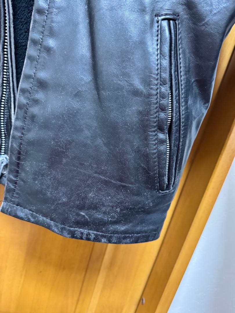 本革 ライダースジャケット