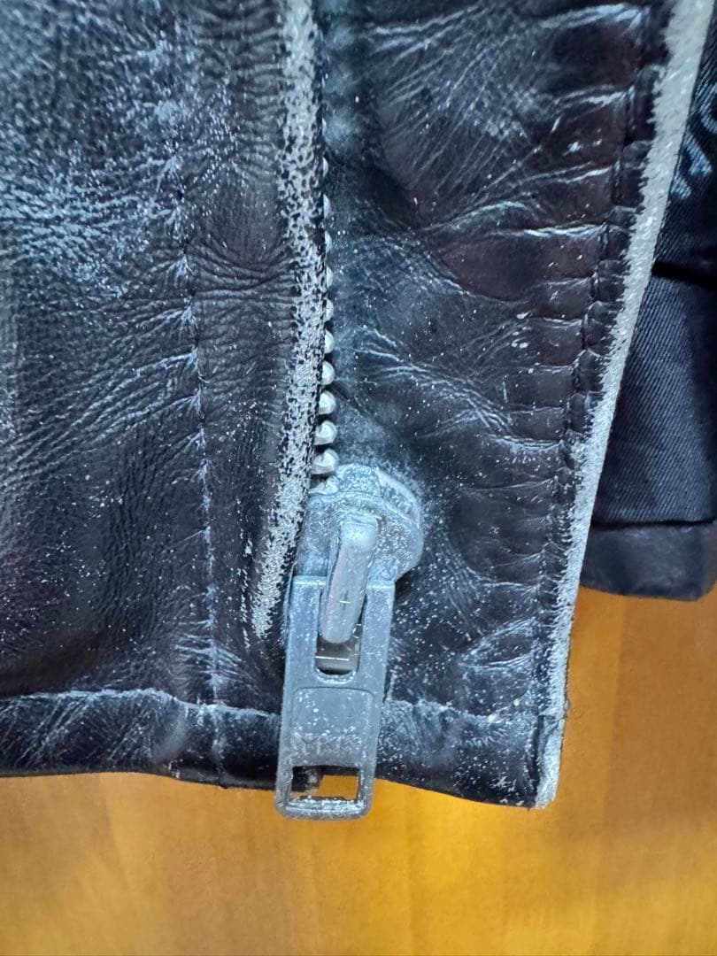 本革 ライダースジャケット