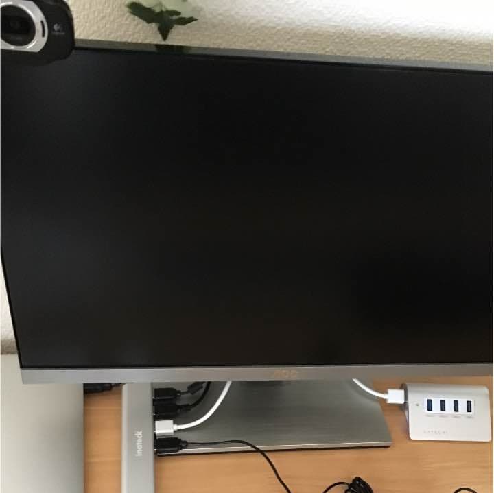 AOCモニター 20インチ