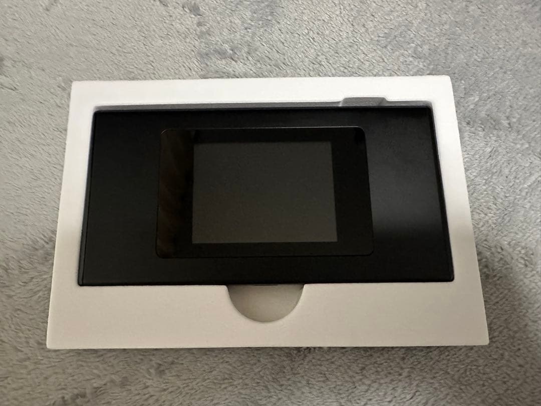 モバイルWi-Fiルーター MR1 ブラック