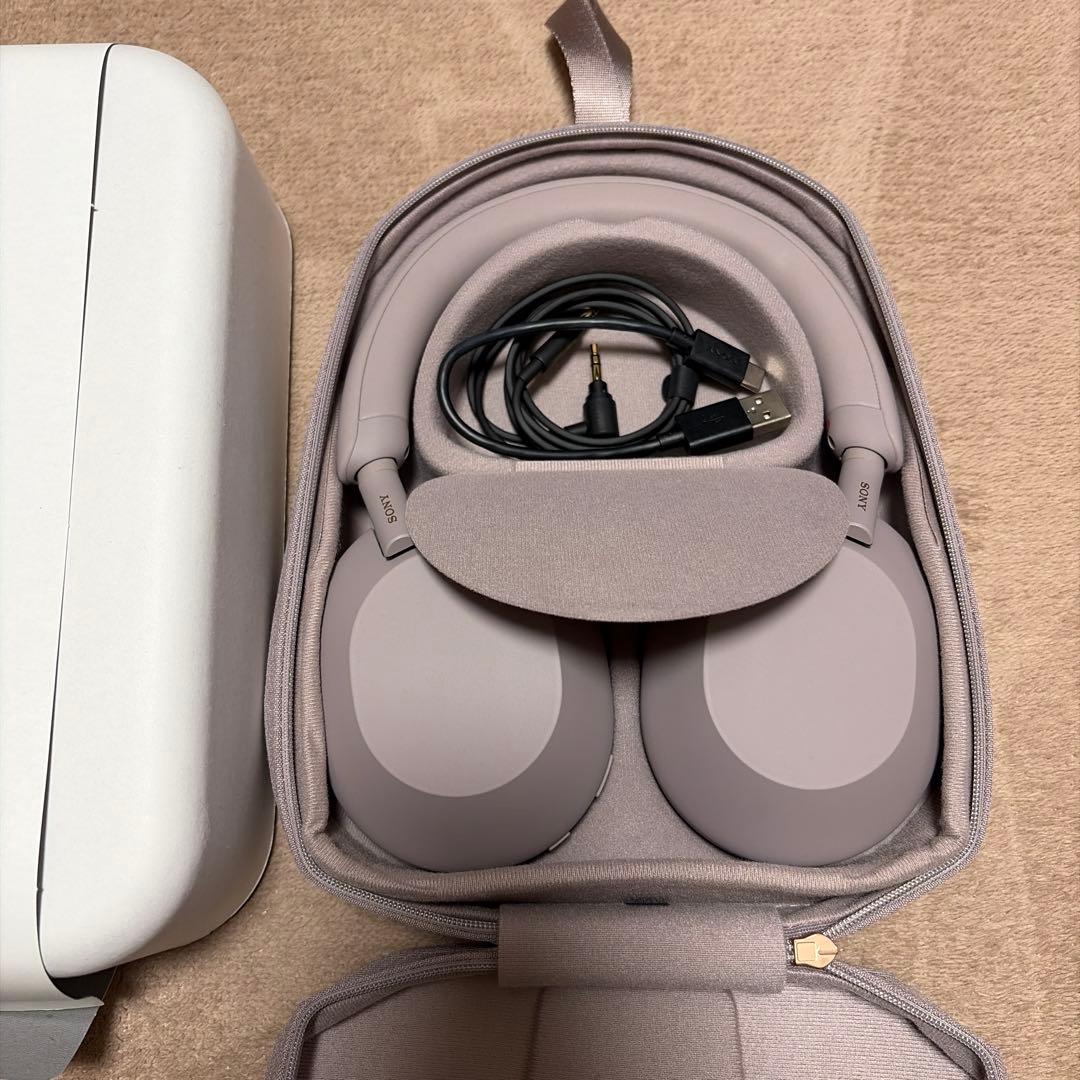 SONY WH-1000XM5 ワイヤレスヘッドホン　スモーキーピンク