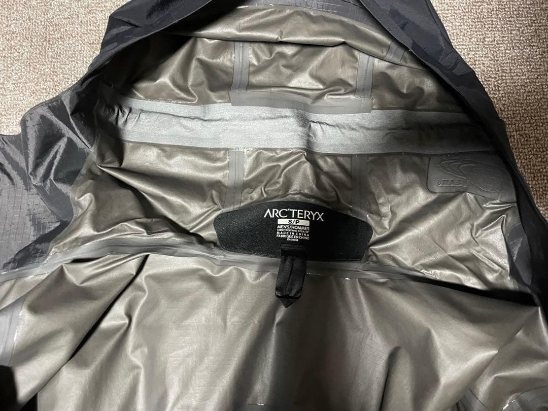 希少ARC’TERYX BEAMS別注 Zeta SL GORE-TEX