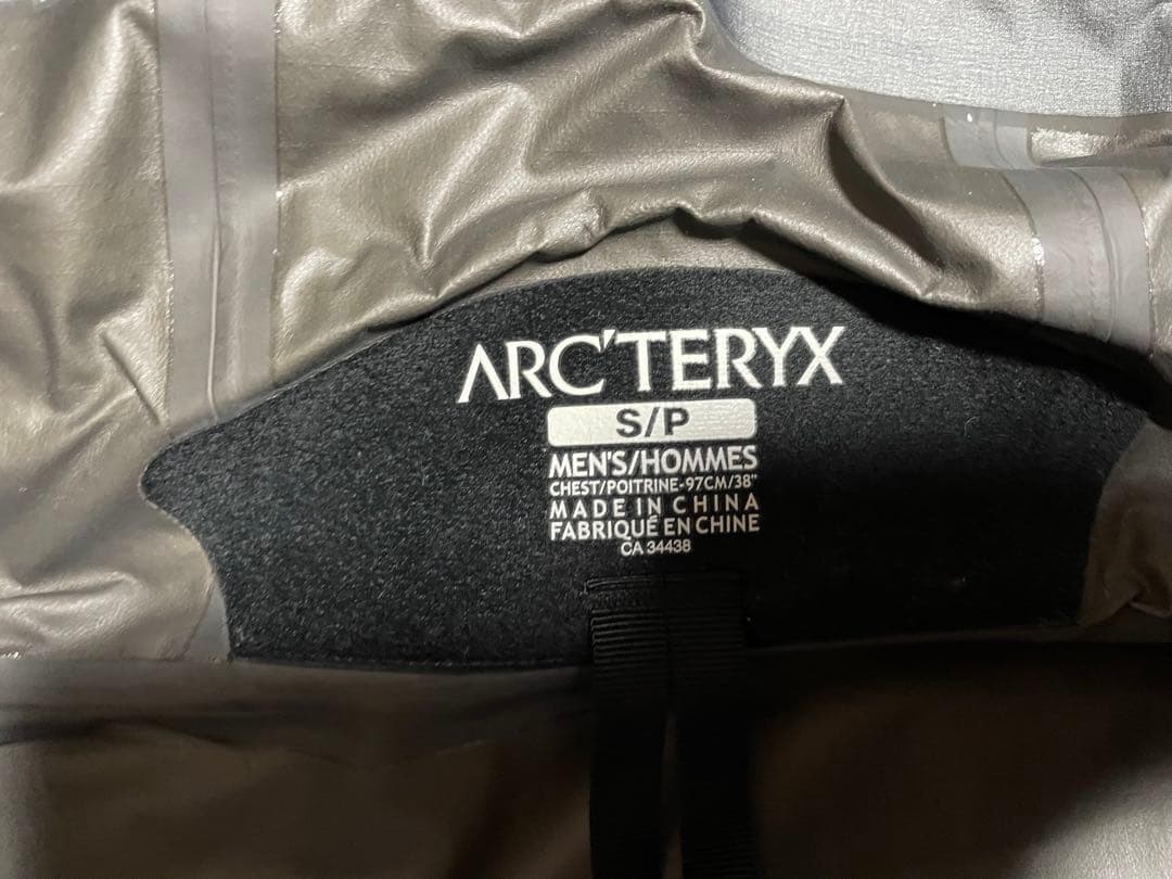 希少ARC’TERYX BEAMS別注 Zeta SL GORE-TEX