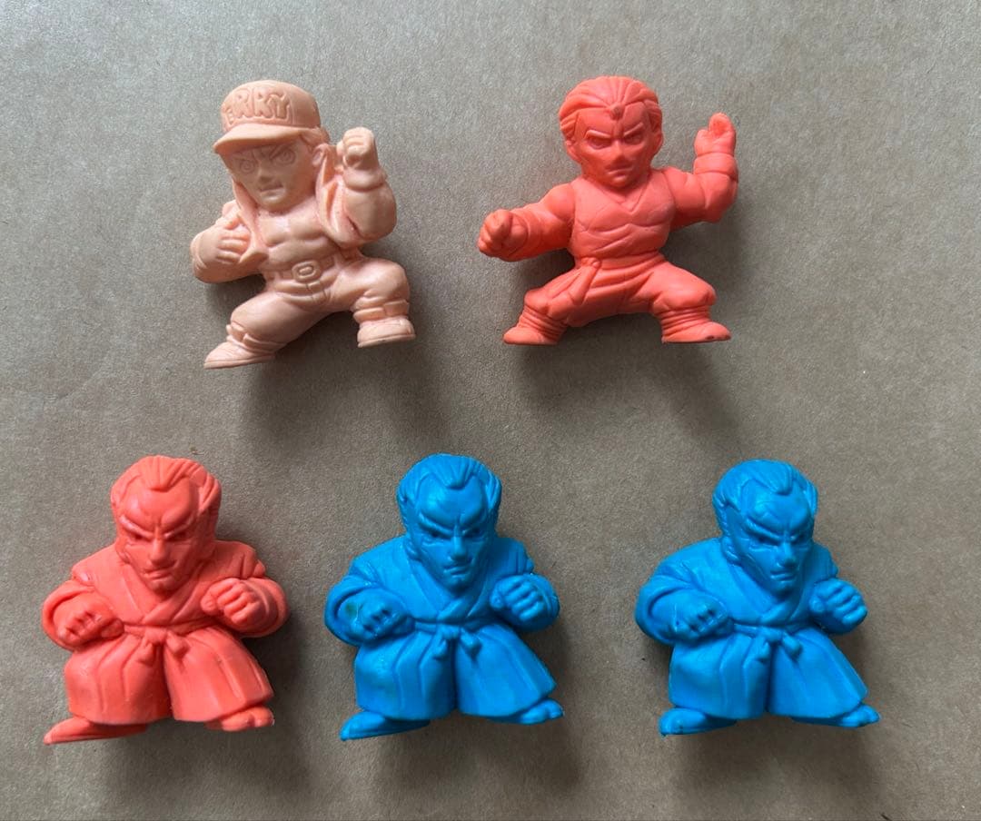 餓狼伝説　消しゴム　３７個セット