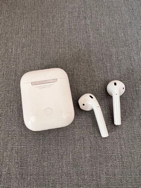 Apple AirPods (第一世代) MMEF2J/A