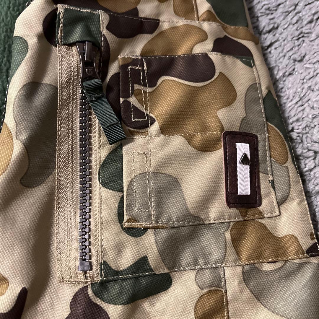 BURTON バートン　カモフラージュ スノーボードウェア