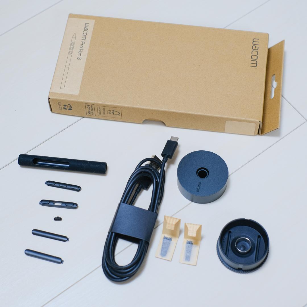 Intuos Pro Large 2025 + Pro Pen 3セット未開封