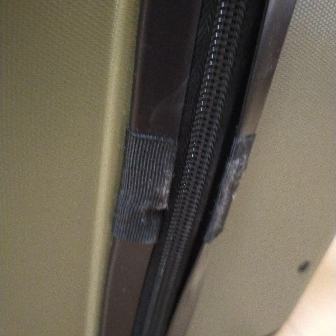 無印良品ハードキャリー87L限定色カーキ 4輪