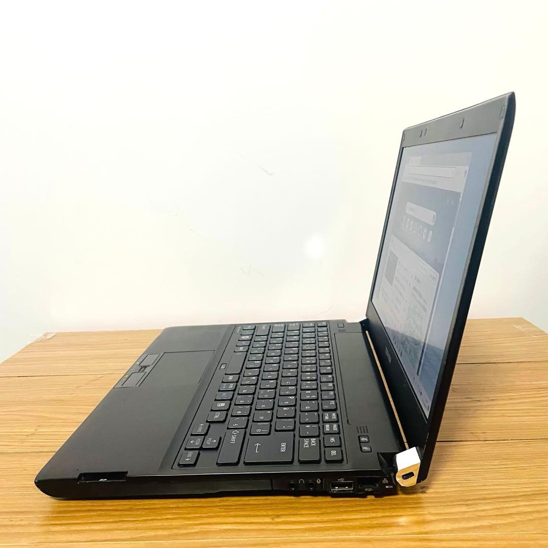 東芝ブラックi5 SSD薄型軽量モバイルノートPC Windows11オフィス