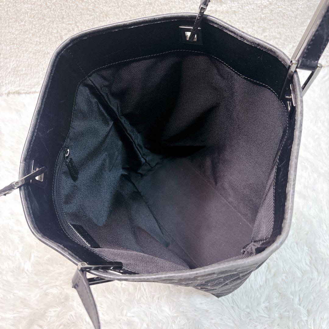 GUCCI グッチ トートバッグ ハンドバッグ 肩掛け GGキャンバス バケツ型